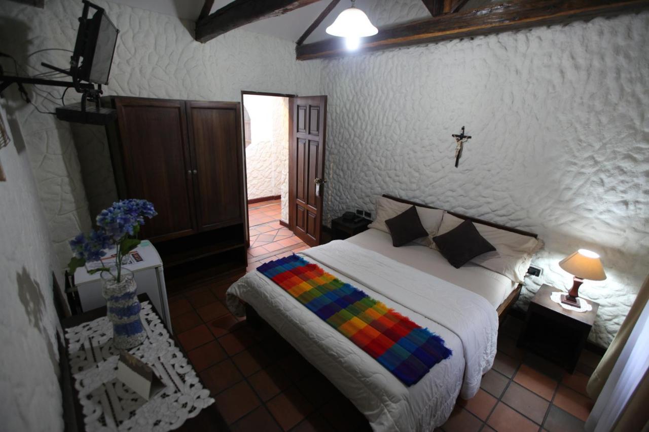 Hotel Quito Antiguo Экстерьер фото